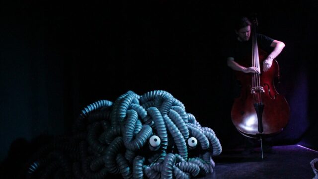 Le-Jour-et-la-Nuit-Cie-Le-Grand-Doute-1_compressee